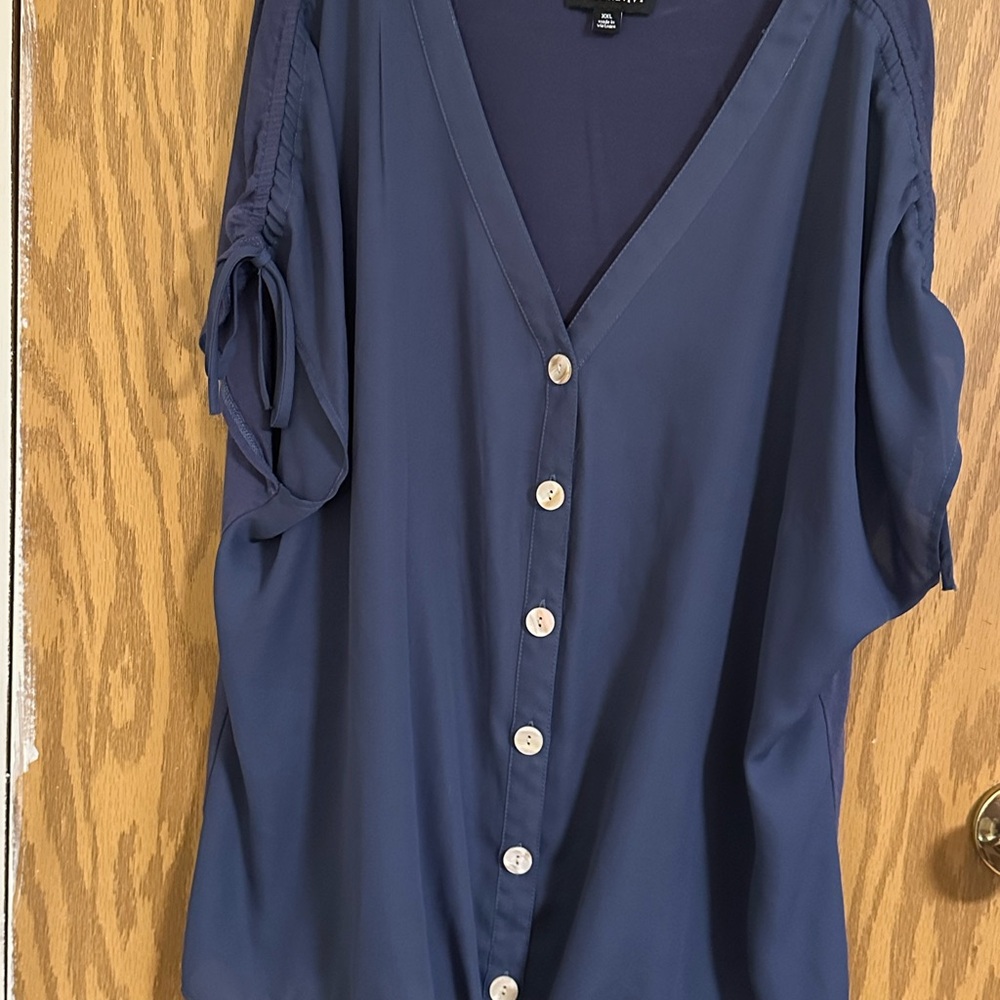 Blue and White Cuffed Sleeve Button Down Blouse